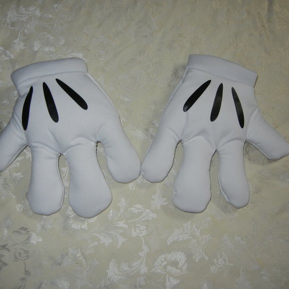 Disney Store Glow in the Dark Mickey mouse Costume size 3 NEW gloves - Picture 4 of 4